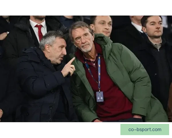 拉特克利夫成功收购曼联四分之一股份引发全球关注